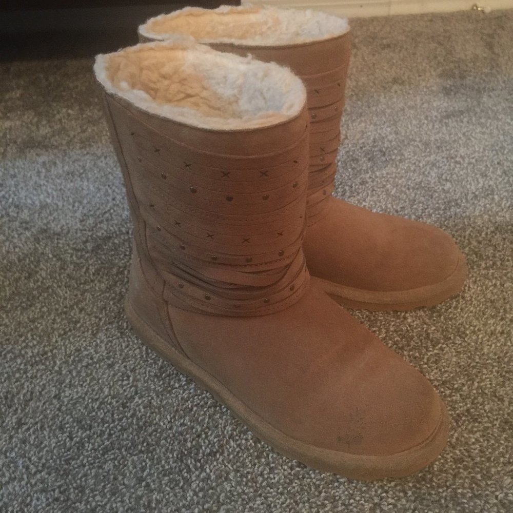Bearpaw boots